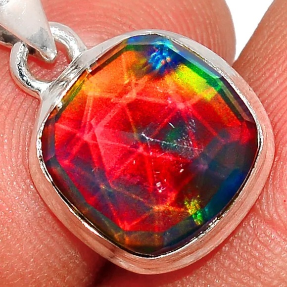 Aura Opal silver pendant - Picture 7 of 7